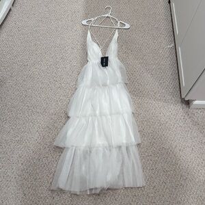 White Angel Biba tulle maxi dress bought from Selfie Leslie size XS. Never worn.